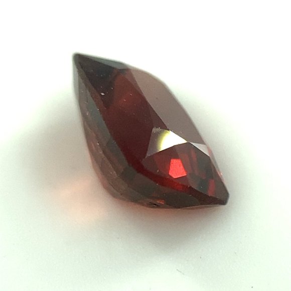 Red Mogok Spinel 2.40ct - Picture 5 of 9